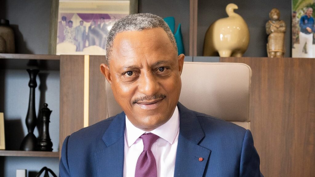 Pascal OGOWE SIFFON : rétablir la vérité et reconnaître un travail réel